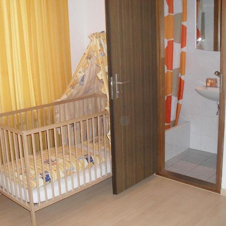 Hotel Edelweiss Флурлинген Номер фото
