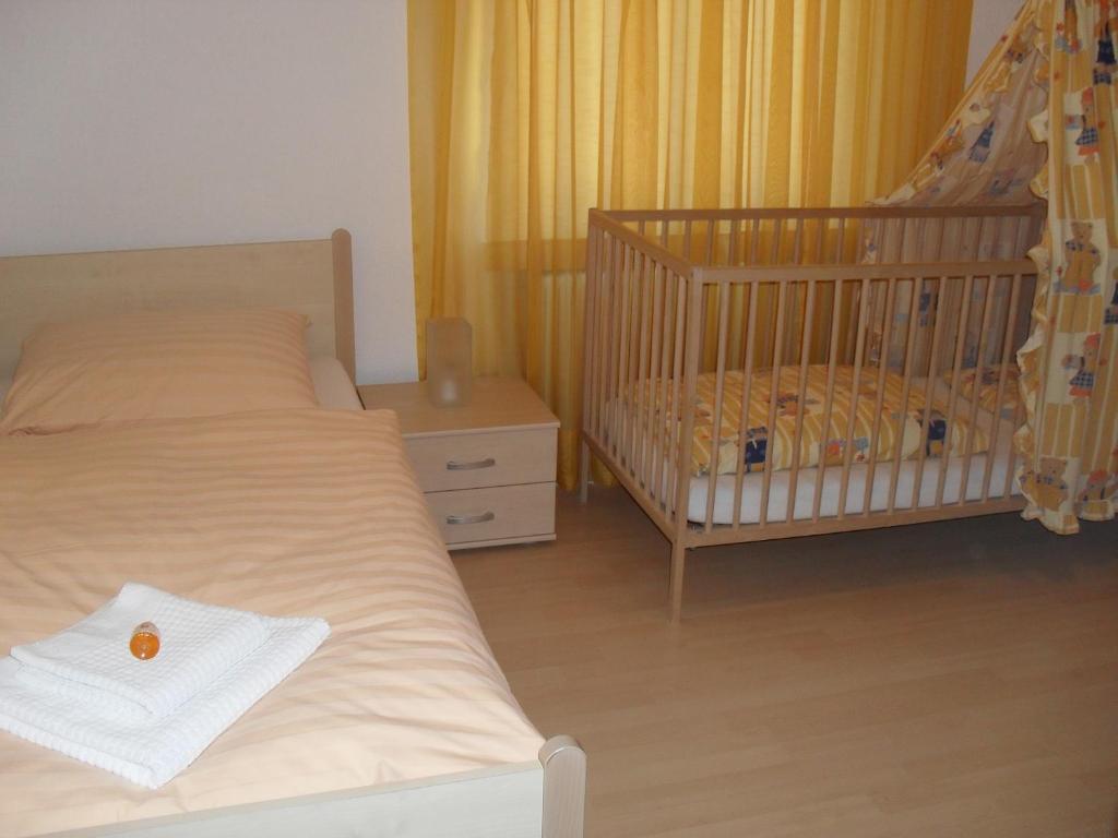 Hotel Edelweiss Флурлинген Номер фото