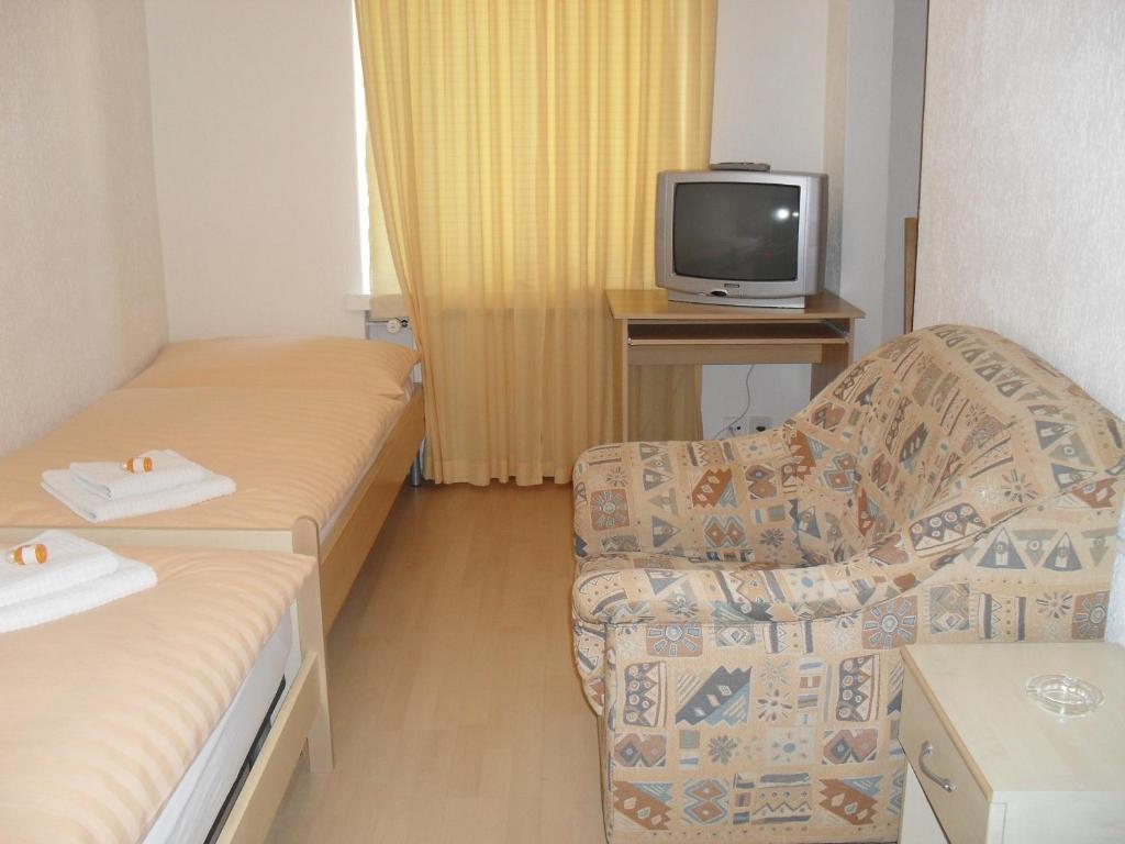 Hotel Edelweiss Флурлинген Номер фото